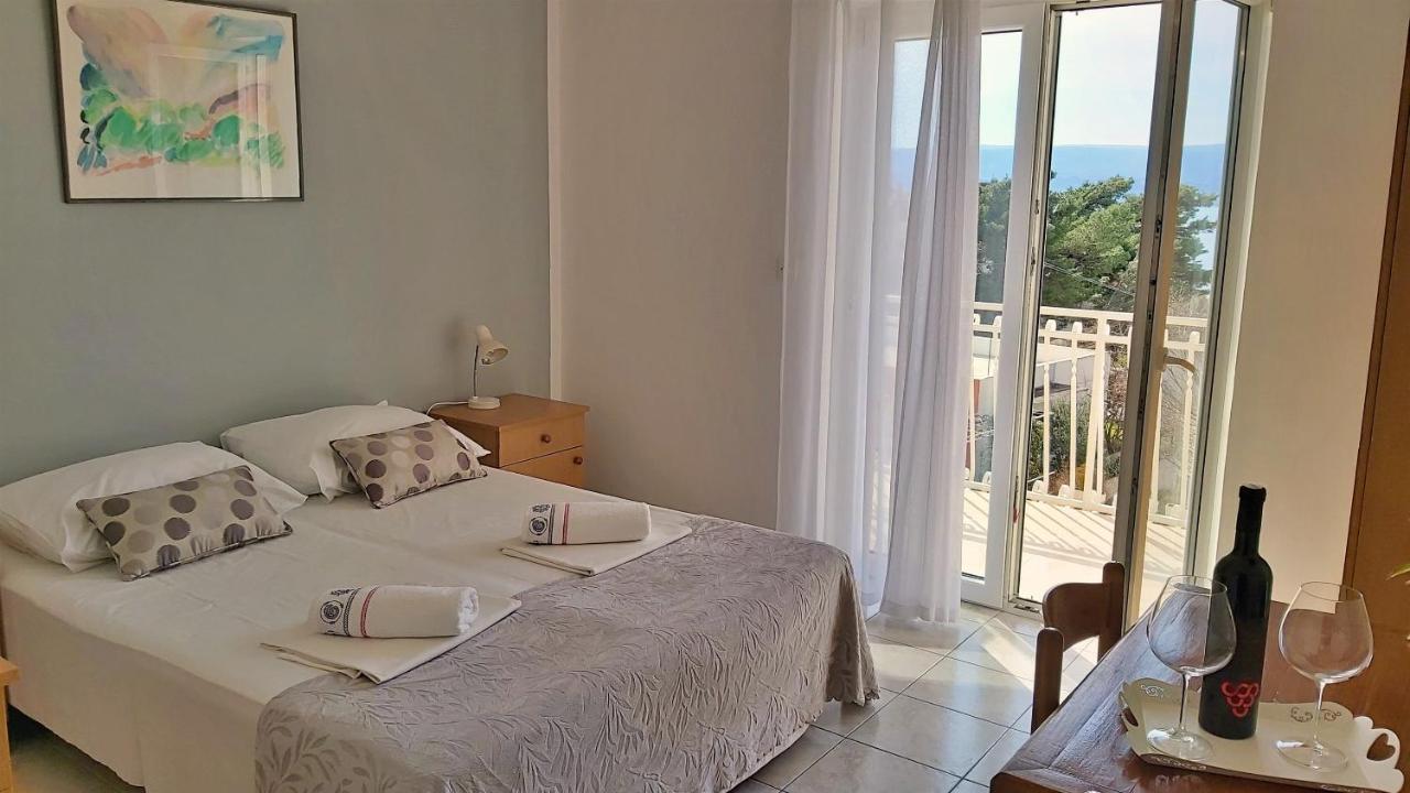 Apartments Mandalinic Omiš Екстериор снимка