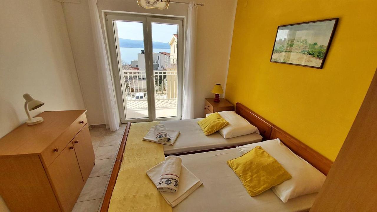 Apartments Mandalinic Omiš Екстериор снимка