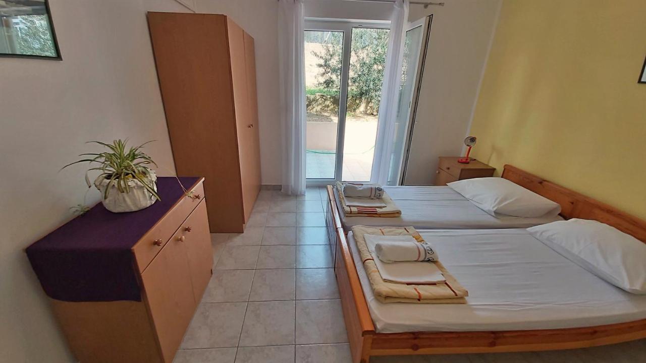 Apartments Mandalinic Omiš Екстериор снимка