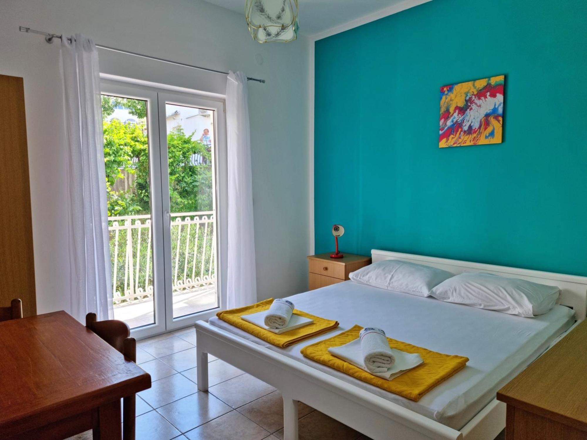 Apartments Mandalinic Omiš Екстериор снимка