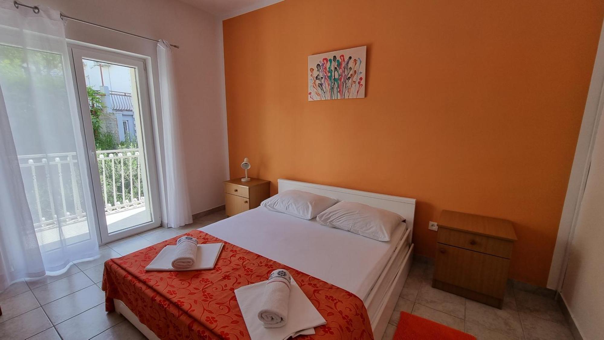 Apartments Mandalinic Omiš Екстериор снимка